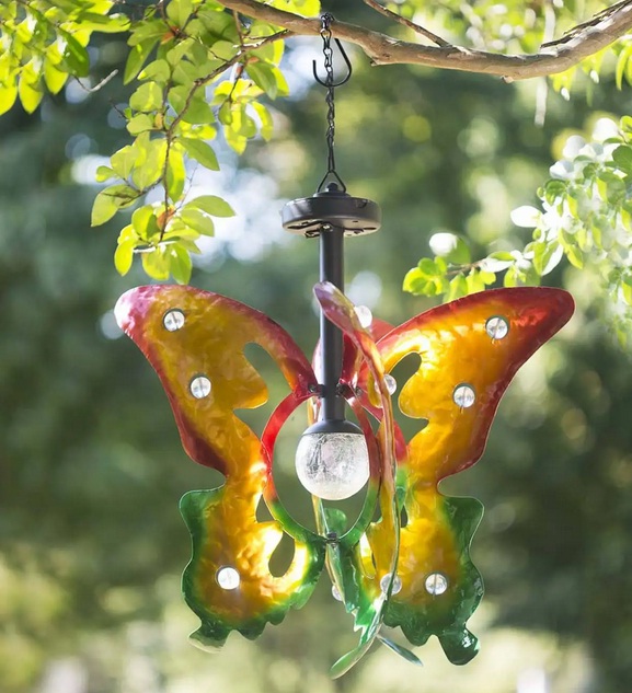 Beautify your garden with Hanging Wind Spinners